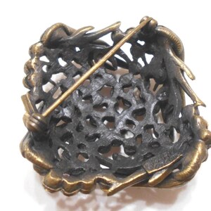 Vintage "Karu Arke" Red Rhinestone Brooch (4796) (BP) Classic! image 3