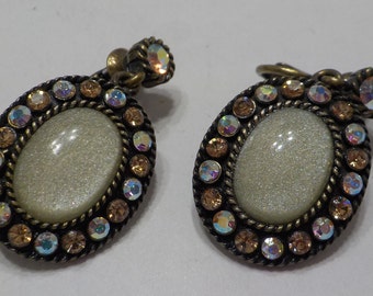 Sale Vintage 1980s Avon NR Heirloom Medallion Hoop Pierced Rhinestones Earrings
