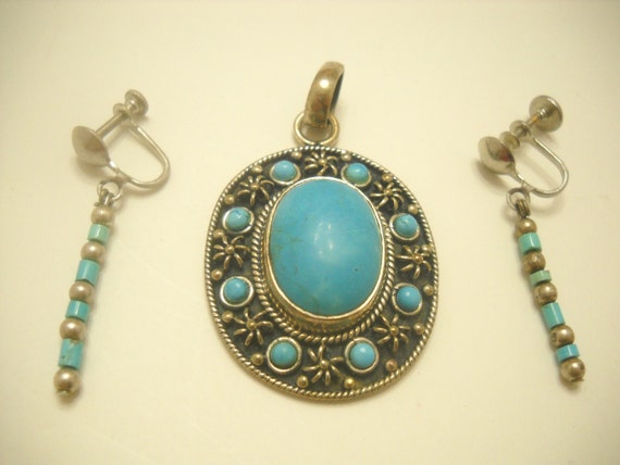 Vintage Faux Turquoise Demi Parure (2481) Sterling Pendant & Screw Back Earrings (2481)