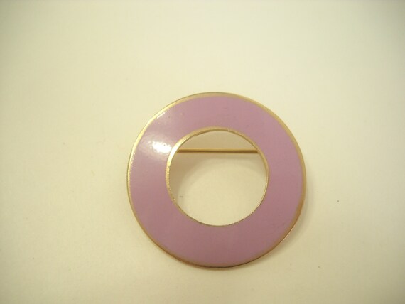 Vintage Lavender Enamel Circle Brooch (6718) - image 2