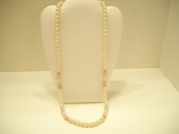 Vintage 24" Faux Pearl Necklace (2209) 7mm - image 1