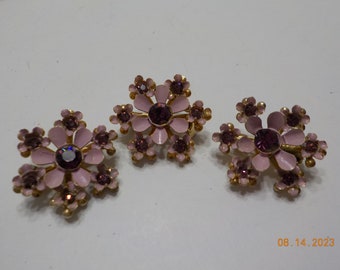 Vintage Set Of Three Scatter Pins (2114) Lavender Petals, Purple Pistils--Riveted