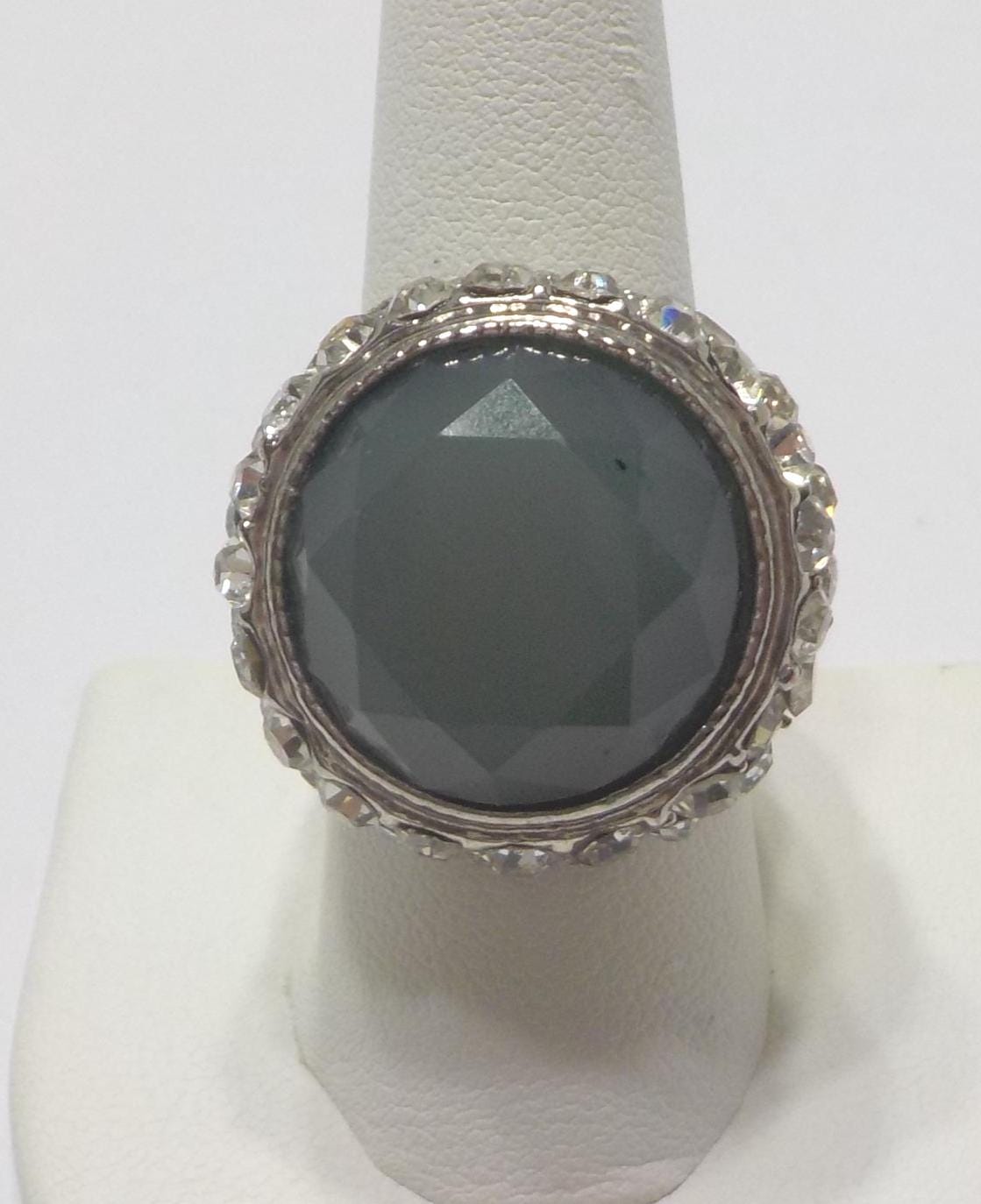 Vintage Stretch Cocktail Ring Loaded With Rhinestones (1217) Stretches To Size 9.5 Max
