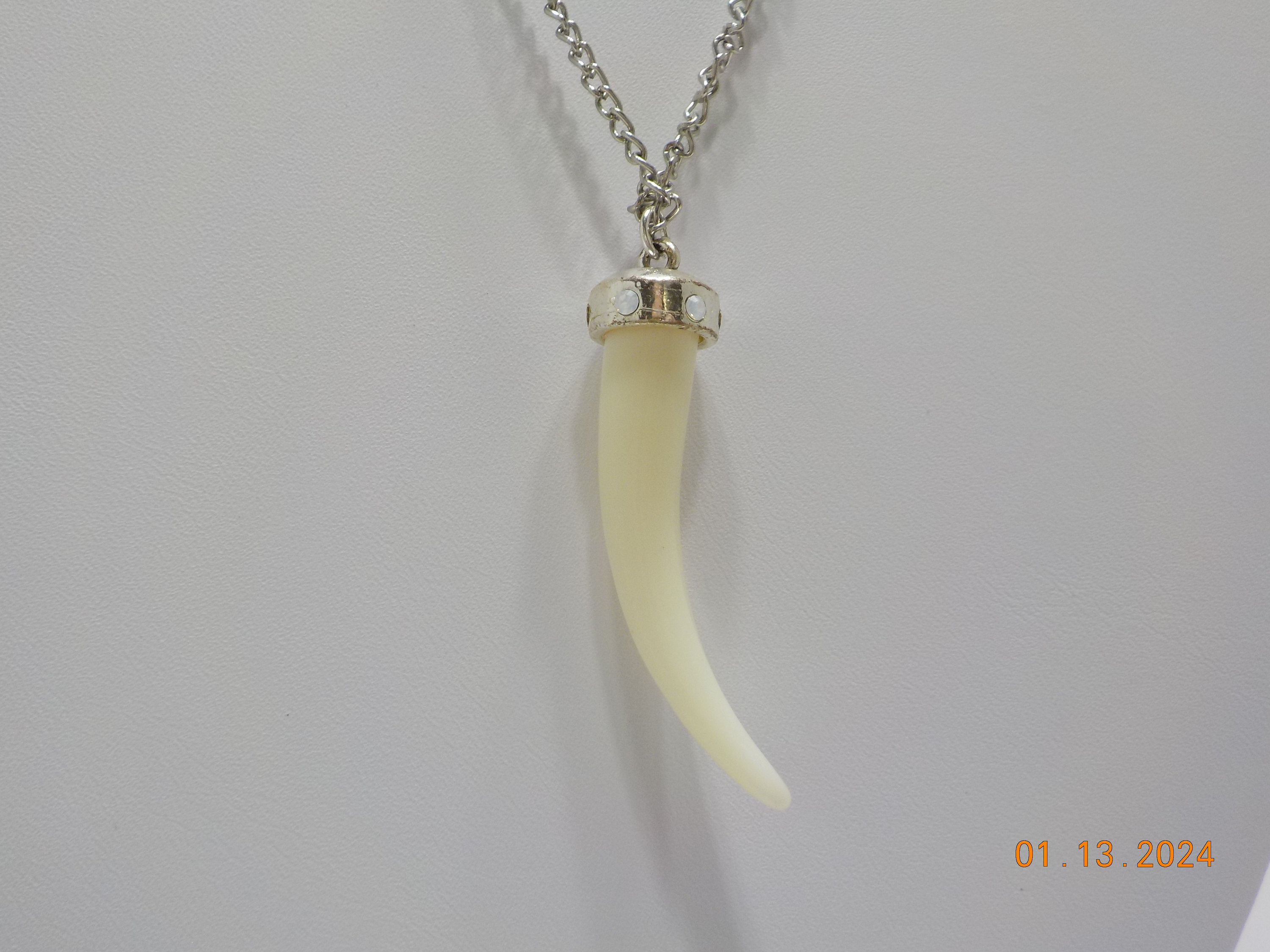 Pearl Tusk Pendant - Etsy