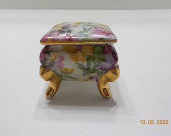 Vintage Oriental Style Ring/Jewelry Box (16) Pastel Chintz Floral Print--Four Legs & Lid