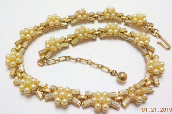 Vintage Trifari Faux Pearl & Rhinestone Choker Ne… - image 2