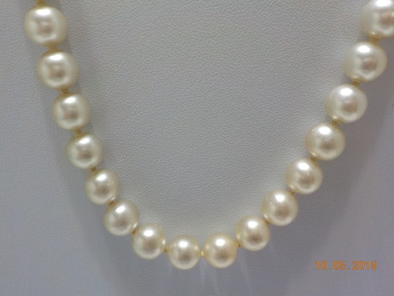 Vintage 10mm Faux Pearl Choker Necklace (4372) Ja… - image 2