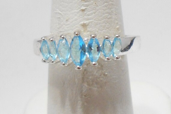 Vintage Blue Crystal Navette Ring (6107) Size 8.5 - image 4