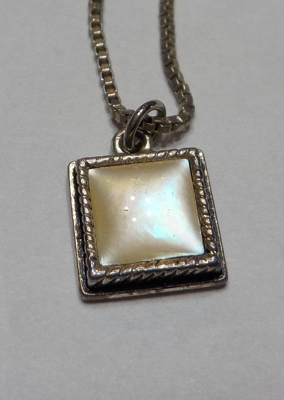 Vintage Napier Mother of Pearl Pendant Necklace (… - image 2