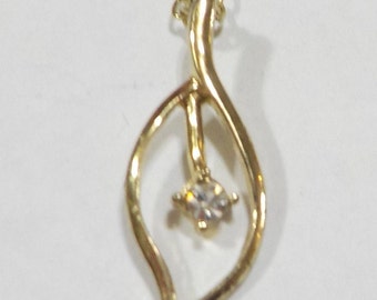 Vintage Gold Tone Rhinestone Pendant Necklace (3817) Classic!