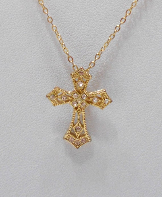 SHRINE クロスネックレス - CROSS NECKLACE - GOLD Crucifix Pendant Gold Set – SEVEN94JEWELRY