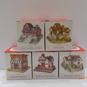 Liberty Falls Collection House Collection - Etsy