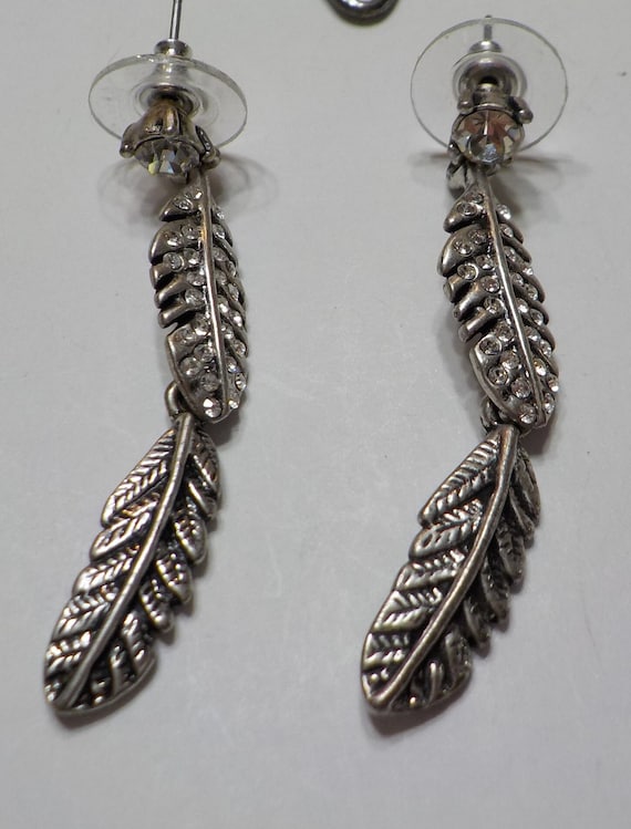 Vintage Lot Six Pairs Pierced Earrings (8133) Sta… - image 3