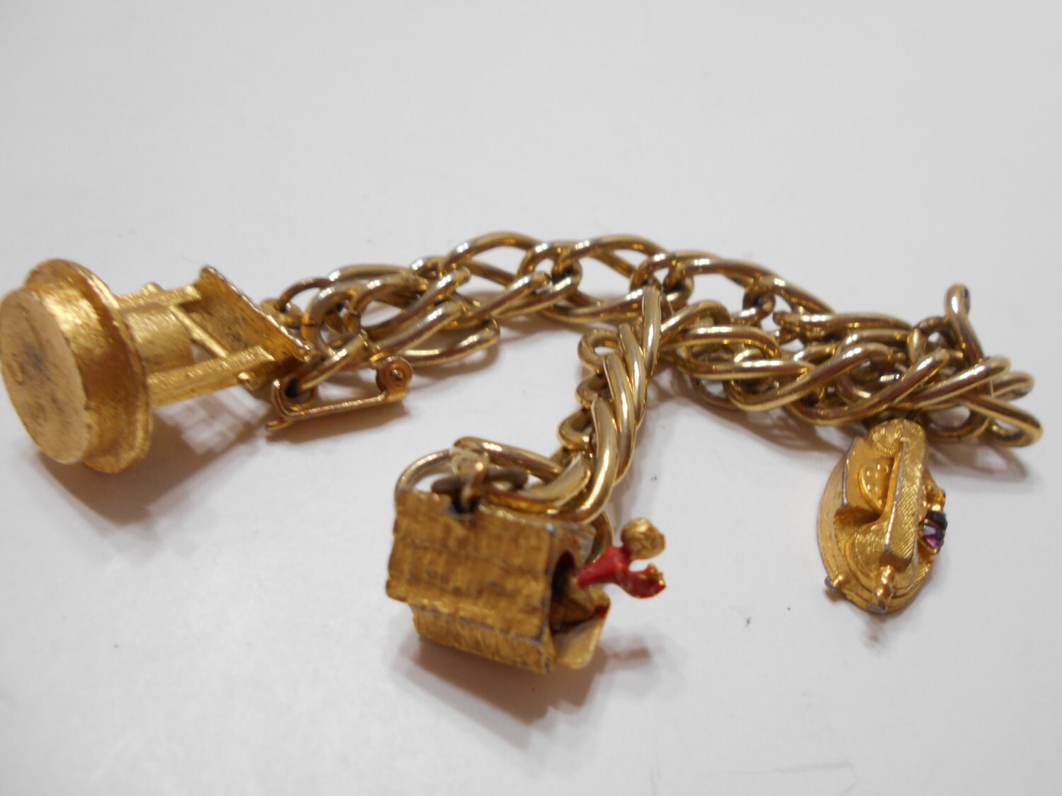 Vintage Gold Tone Charm Bracelet 1081 3 Charms Including Man Etsy
