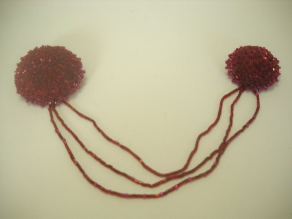 Vintage Bright Maroon Beaded Chatelaine (5778) Cl… - image 1