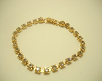 Vintage Rhinestone Tennis Bracelet (706)