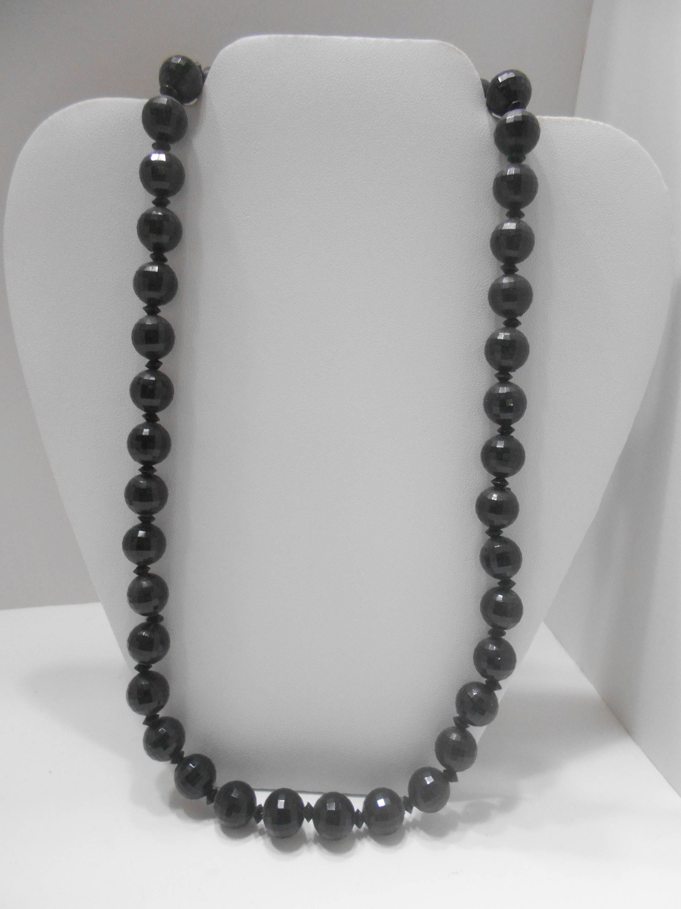 ◆VINTAGE HOLLYWOOD◆ Black Stone Beads Necklace VH2478NE07 Vintage Black Stone Jet Bead Necklace - Etsy