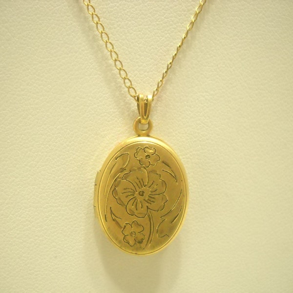 Vintage Tiny Etched Locket Pendant (3191) 19" 1/20 12kg Chain