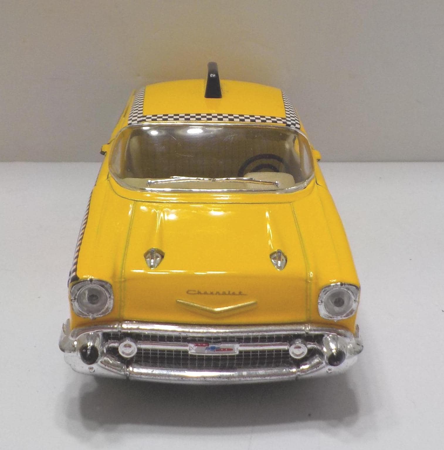 Vintage Kinsmart 1957 Chevrolet Bel Air (16-1) Taxi--1/40 Scale