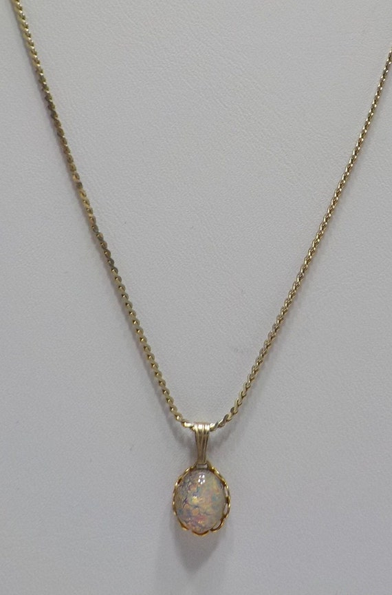 Vintage Paradise Faux Opal Pendant Necklace (3898) - image 3