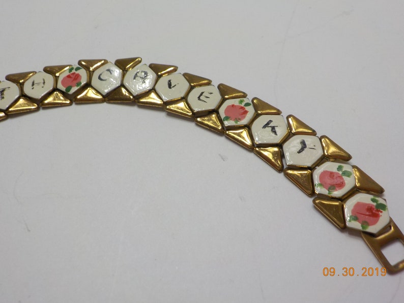Vintage Gold Tone Hinged Bracelet Mammoth Cave 4153 Ky Hand Painted