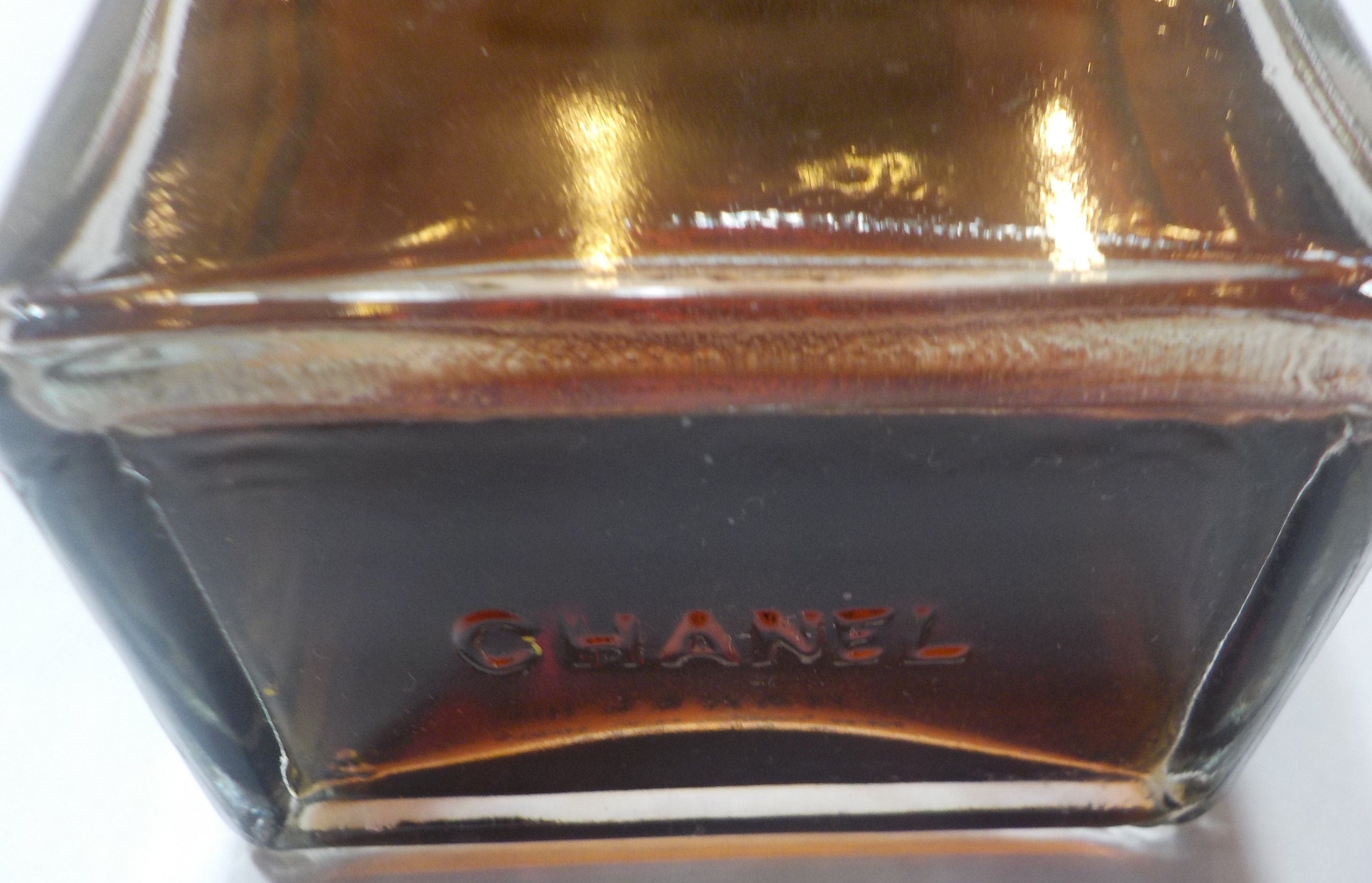 Vintage Chanel No. 5 Eau De Cologne (22) Chanel, Inc. NY, 4