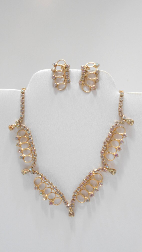 Gorgeous Scalloped Rhinestone Choker Necklace Dem… - image 2