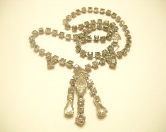 Vintage 1950s CLEAR RHINESTONE NECKLACE (3719)