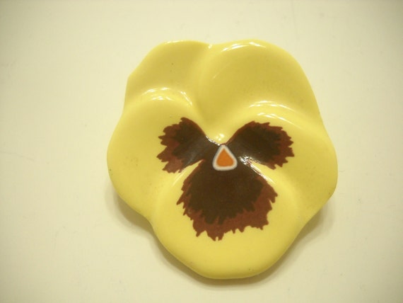Vintage Avon Pansy Brooch (4862)