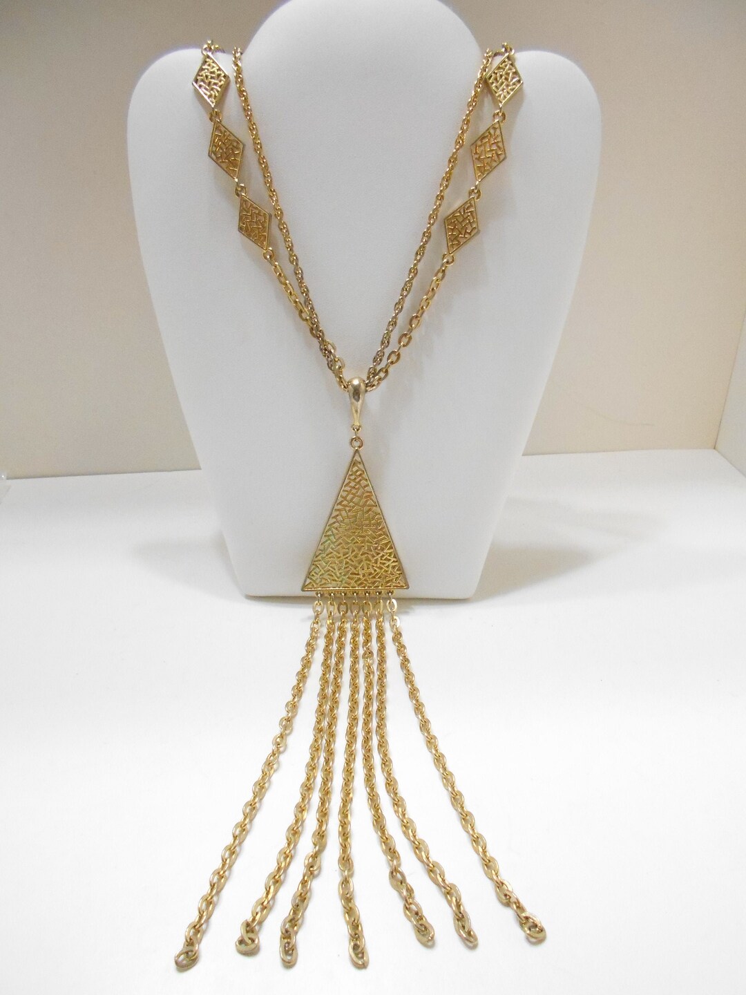 Gold Triangular Chain Vintage Gold Tone Diamond & Triangle-shaped Pendant Necklace (1888) 24 ...