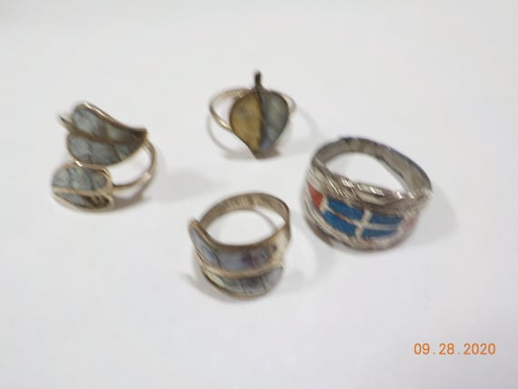 Vintage Rings In Need Of Repair Or TLC (3801) Cor… - image 3