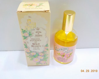 Vintage 1981 Woods of Windsor Wild Roses Eau De Toilette (18-3