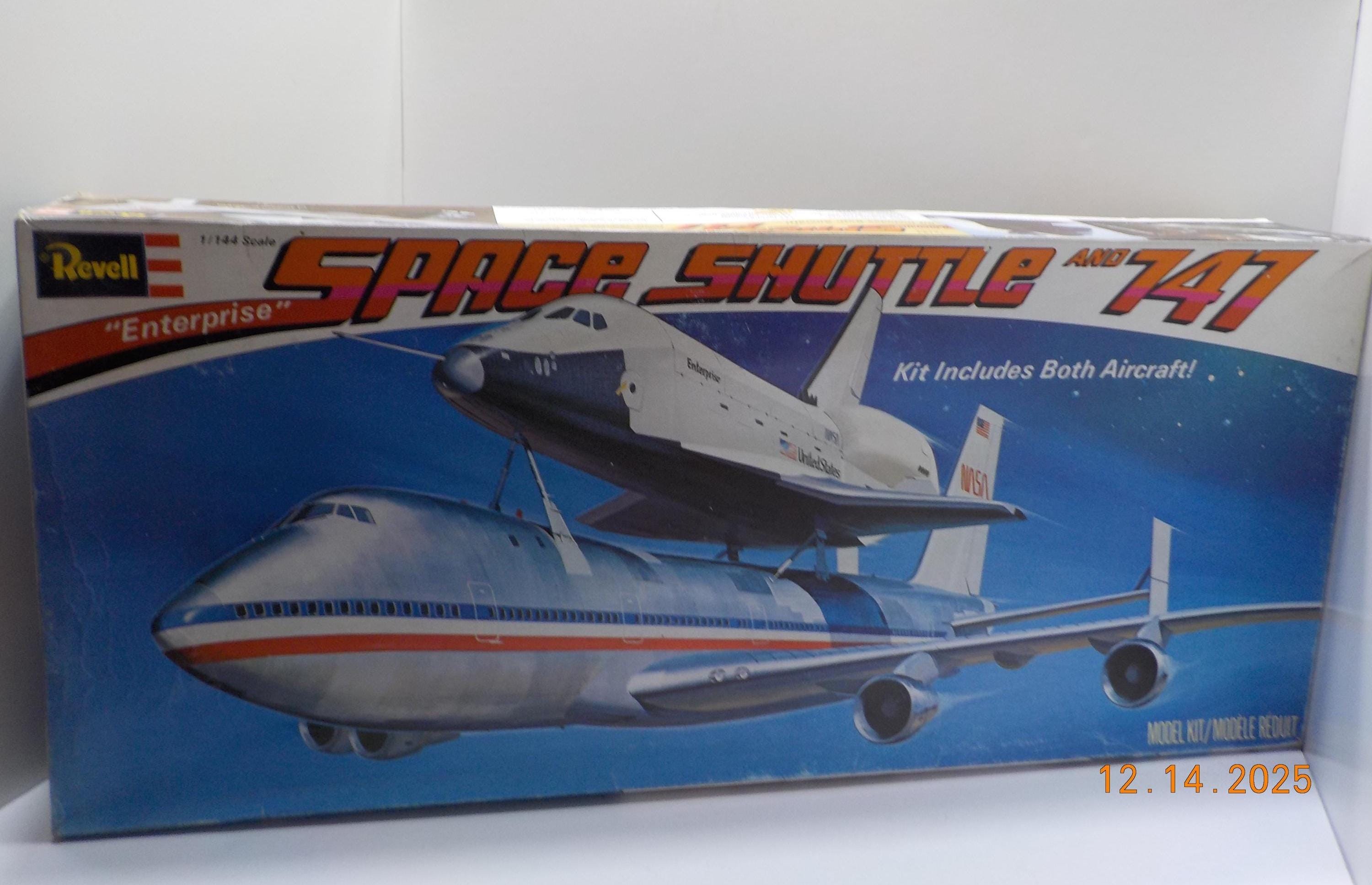 Vintage 1977 Revell Space Shuttle Enterprise and 747 Model Kit (BP