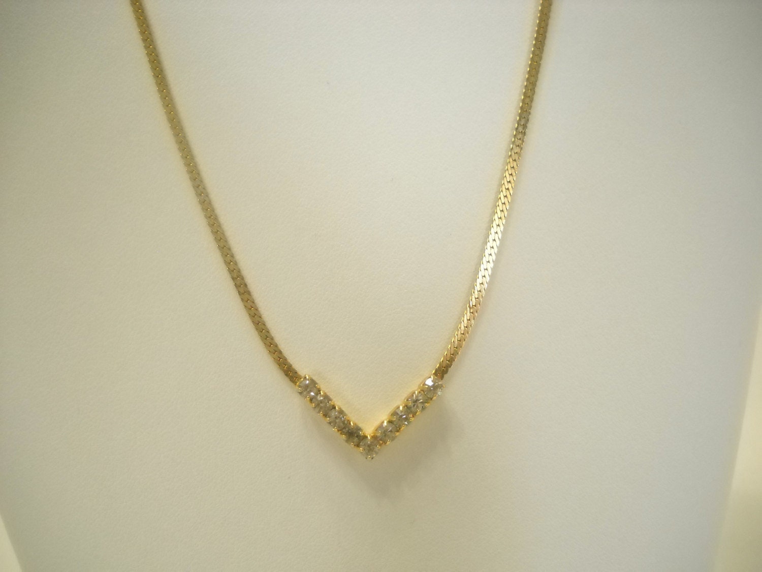 Vintage Claire's Gold Tone & Clear Rhinestone Necklace (5449