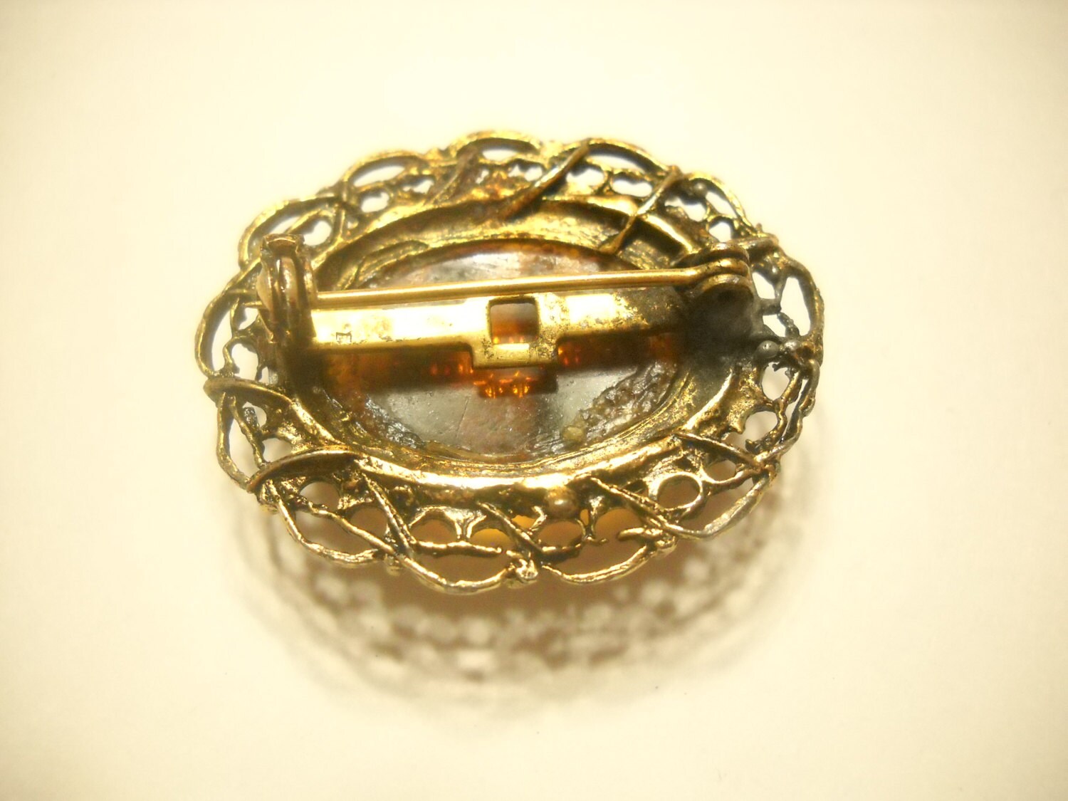 * vintage brooch ୨୧ *✵ ヴィンテージ ブローチ (f) CHANEL Paris Fall 1995 Maison Gripoix Purple Yellow Glass