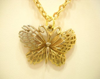Vintage Gold Tone & Silver Tone Butterfly Pendant Necklace (7347)
