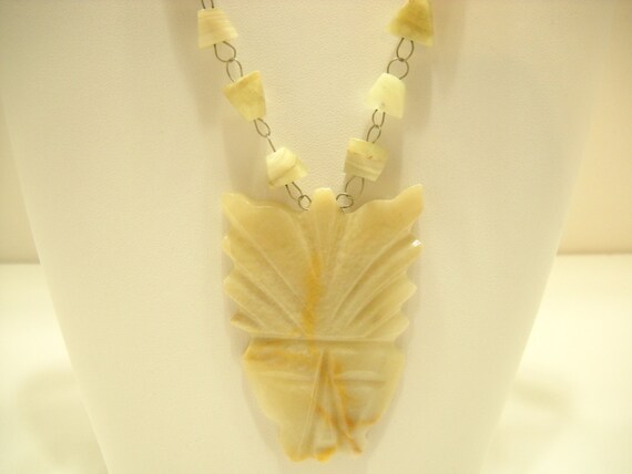 Vintage Hand Carved Onyx Necklace (4188) - image 2