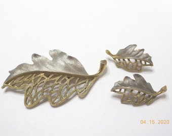 Vintage JJ Leaf Demi Parure (1048) Brooch & Clip Earrings