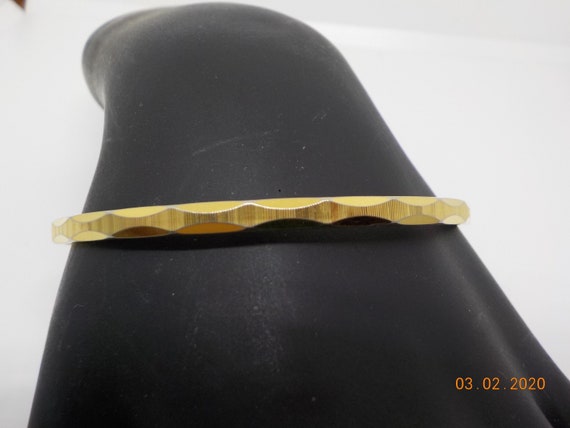 Vintage Monet Gold Tone Bangle Bracelet (6159) Di… - image 1