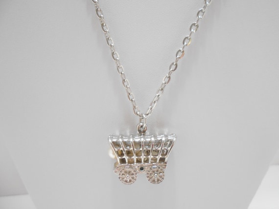 Gorgeous Vintage Covered Wagon Pendant Necklace (2167) Faux Pearls--Wagon Train To Pennsylvania