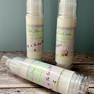 Goat Milk Face Cream, all-natural skin care Cream with goat milk and Kefir Yogurt.Perfect gift for mom