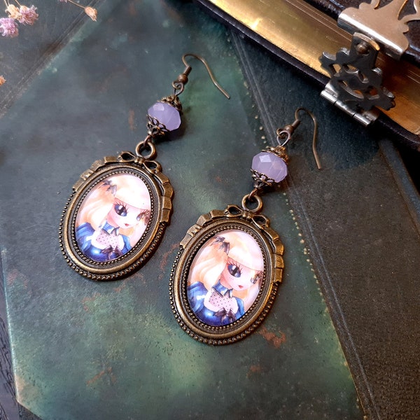 Boucles d'oreille Alice aux Pays des Merveilles  // Fait main