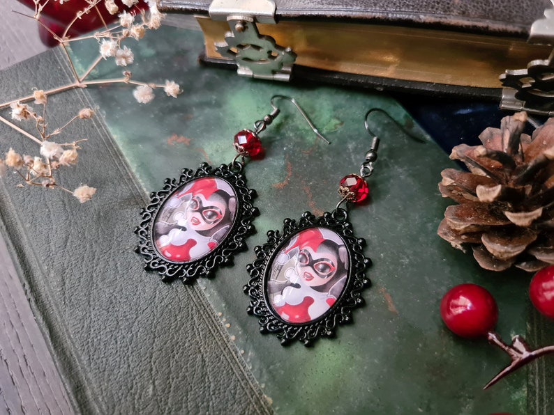 Handmade Harley Quinn Earrings // DC Comics Tribute Etsy