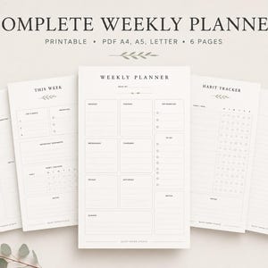 Op de afbeelding: Een set van zes printbare weekplanner-pagina's in zwart-wit. De tekst bevat COMPLETE WEEKLY PLANNER, TO DO LIST, THIS WEEK, WEEKLY PLANNER, HABIT TRACKER en NOTES. Elke pagina bevat gelinieerde secties, selectievakjes en kleine blad-iconen.