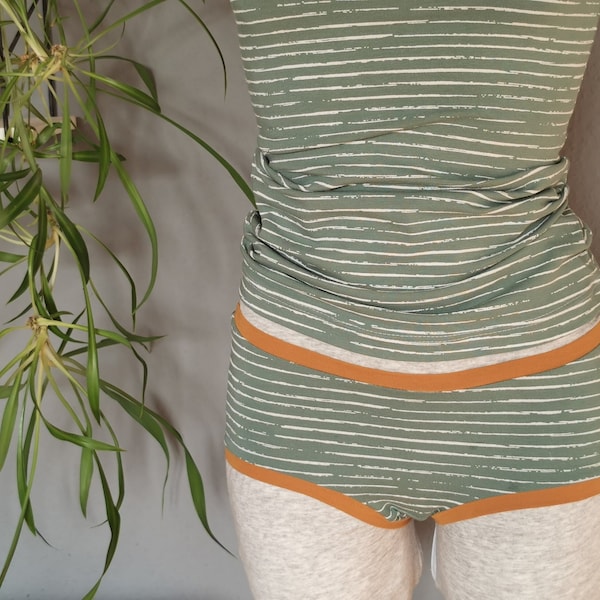 Grüne Unterhose mit Streifen aus Baumwolle Grüner Baumwollslip Panty Unterwäsche