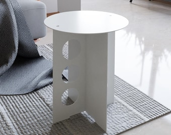 Minimalist Metal Coffee Tables/Side Table/Modern Stool / Height:19.5 inc Diameter-15 inc