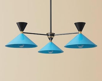 Kronleuchter im Mid-Century-Modern-Stil, Messing, italienischer Stilnovo-Stil, dreiflammig