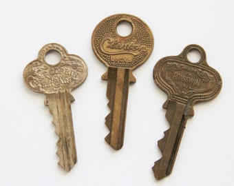 Vintage Keys Lot - Ornate Door Keys Russwin Double Dragon Head, Corbin and Clinton Lock Co 1940s