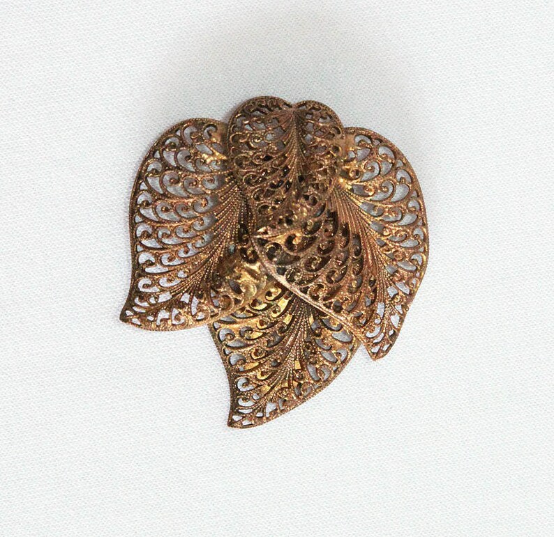 Vintage 1930s Dress Clip or Scarf Clip Filigree and Milgrain Cannetille Dress Clip Ornate Metal Openwork Leaves in Bronze Color image 1