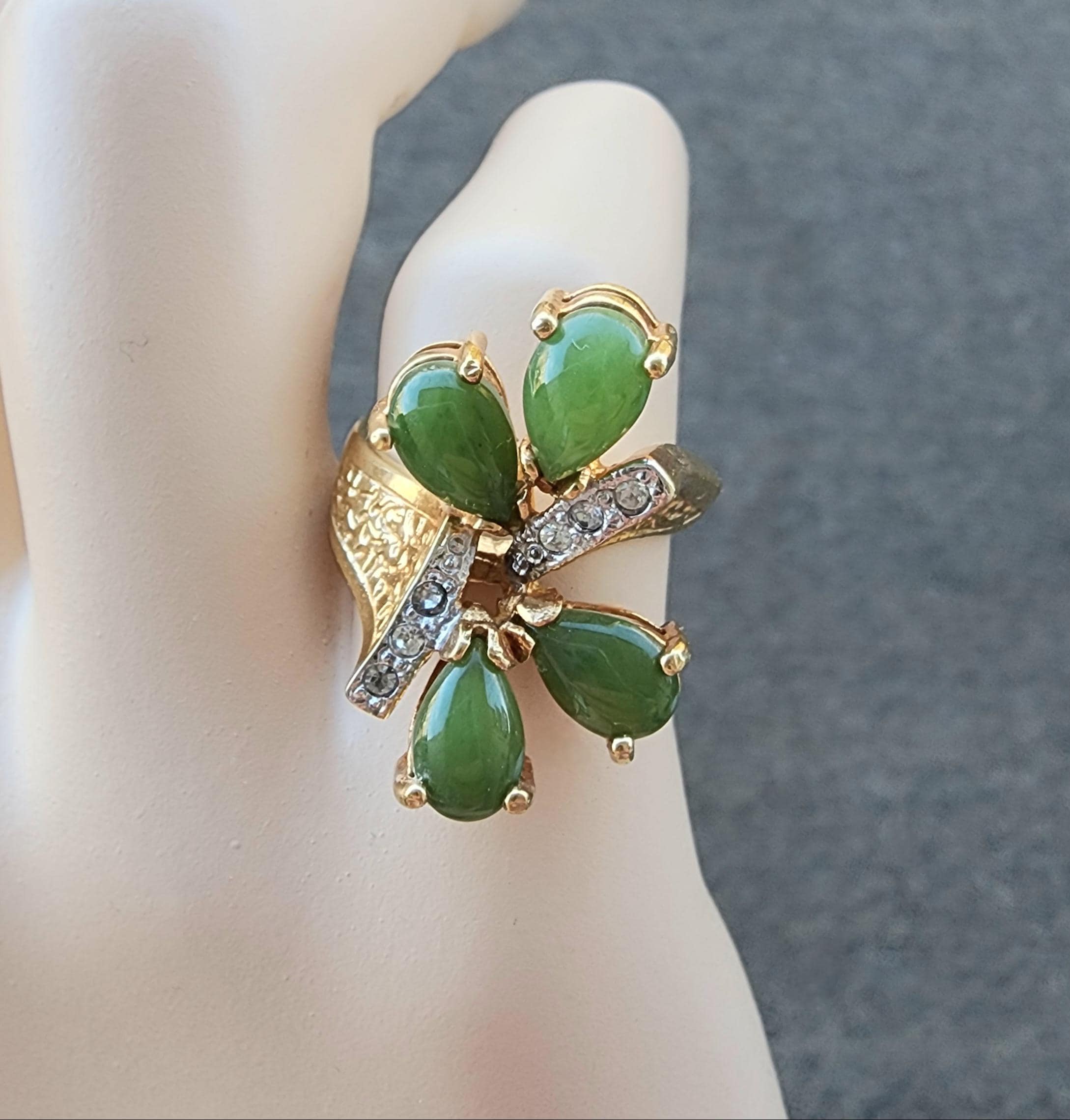 Vivid Green Zircon Ring with D Flawless Diamonds set in 18K Yellow Gol – Kat Florence